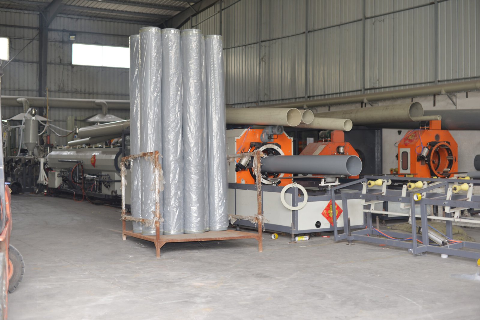 Duct insulation materials comparison for HVAC energy efficiency